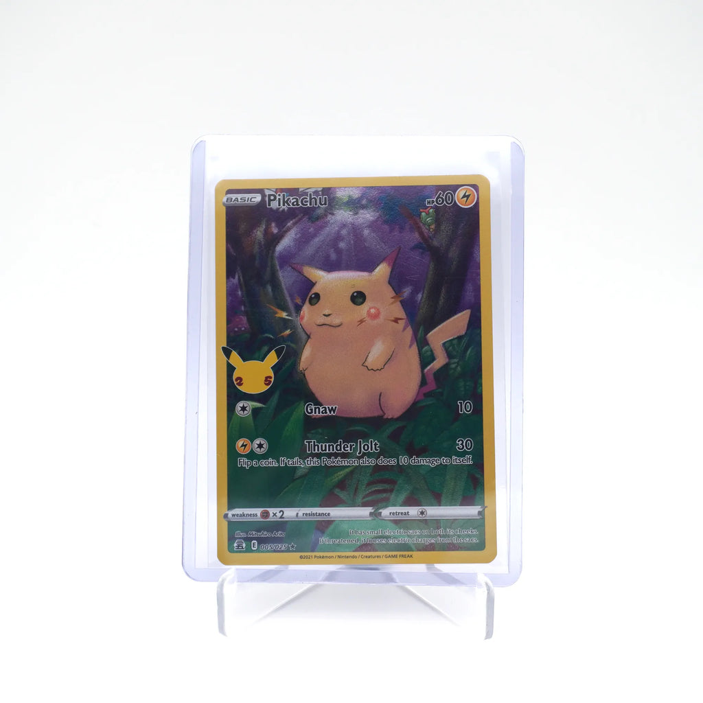 2021 Pokemon PIKACHU 005/025 Celebrations 25th Anniversary Holo Rare English (Card 1/10)