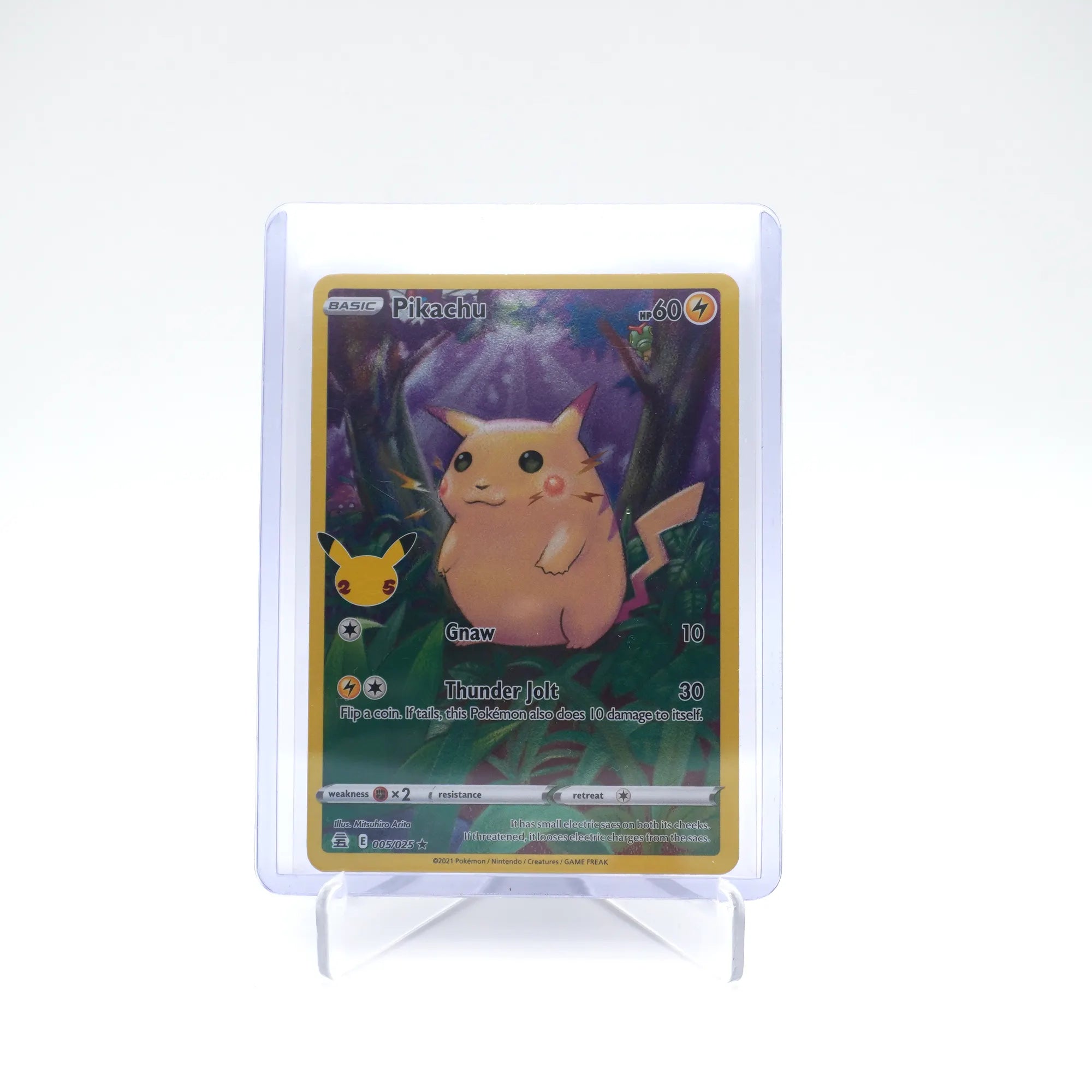 2021 Pokemon PIKACHU 005/025 Celebrations 25th Anniversary Holo Rare English (Card 8/10)
