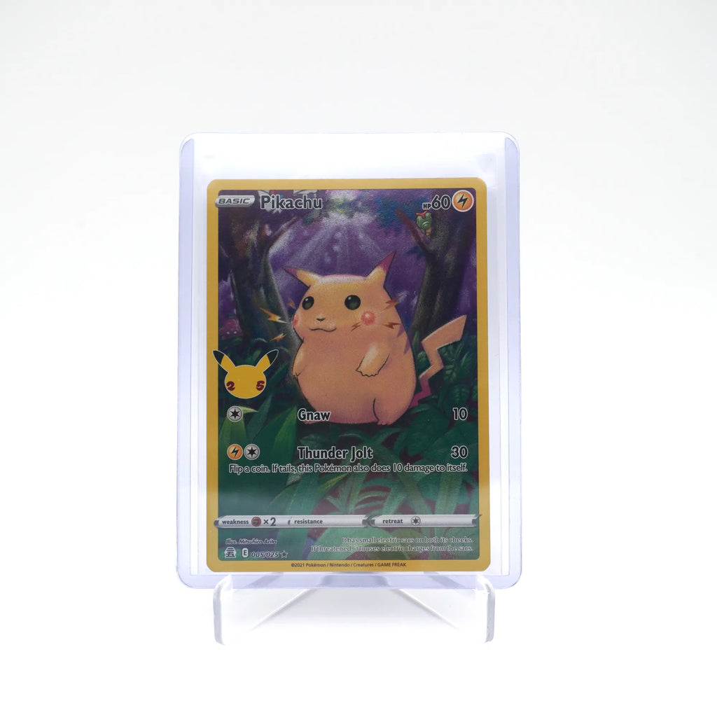 2021 Pokemon PIKACHU 005/025 Celebrations 25th Anniversary Holo Rare English (Card 10/10)